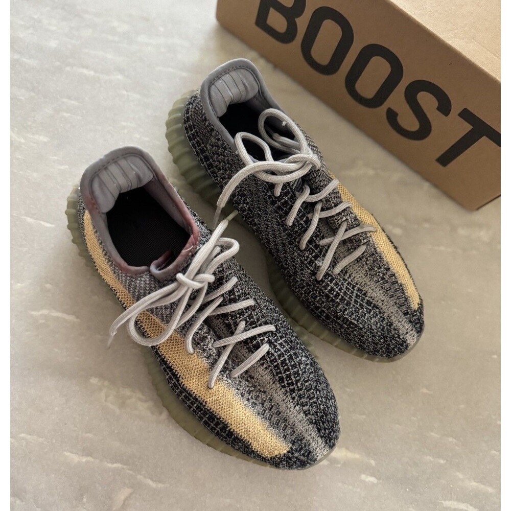 Yeezy Boost 350 V2 Ash Blue Sneakers Men’s Size 8 - Picture 3 of 10